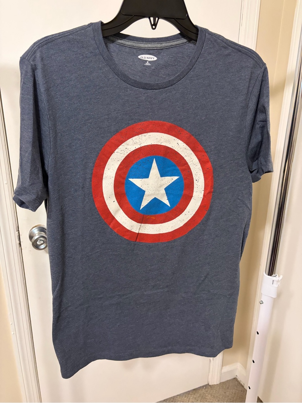 Captain America t-shirt